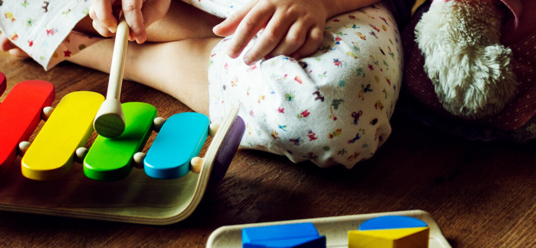9 Safety Tips for Toys & Gifts This Season
